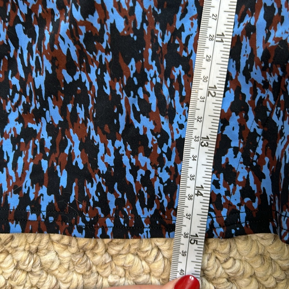 Lululemon Invigorate Train tank top-Blue-size 6 - Picture 8 of 9